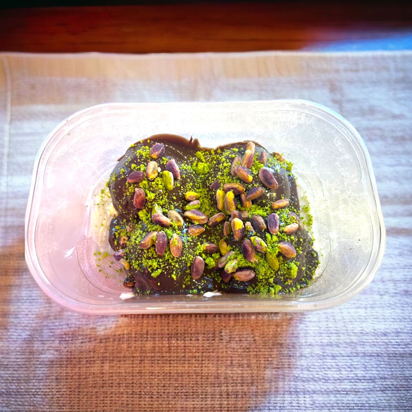 Fıstıklı Belçika Çikolatalı Profiterol (350gr.)